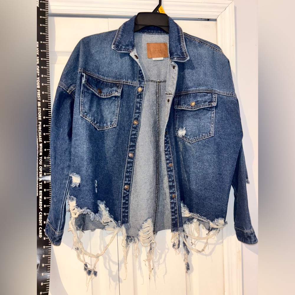 Distressed Denim Jacket brand new nwot rare thrashed ladies M - Picture 6 of 15